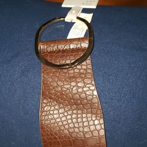 A New  Day wide leather belt